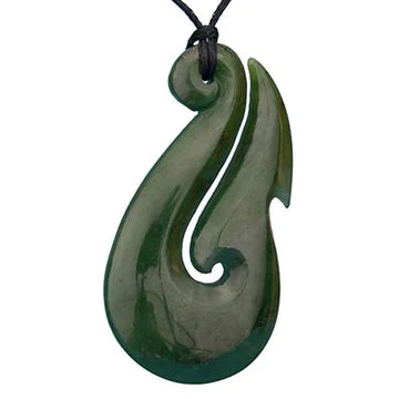 Pounamu_Simple_Hook_Pendant_1 - XMT Creations