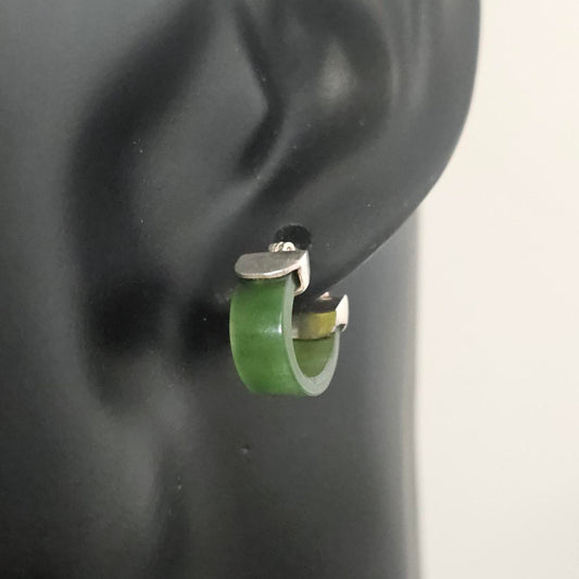 Pounamu_Sleeper_Earrings_1 - XMT Creations